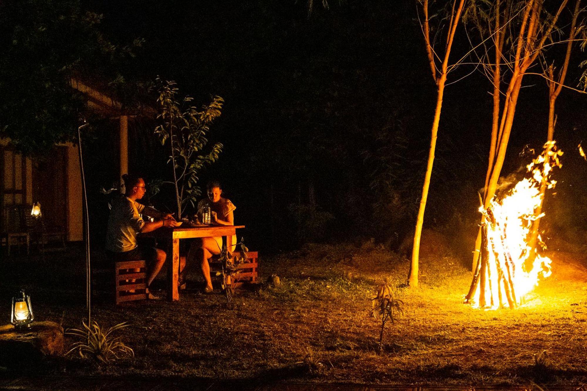 River Paradise Safari House With Cooking Class Udawalawe Exterior foto